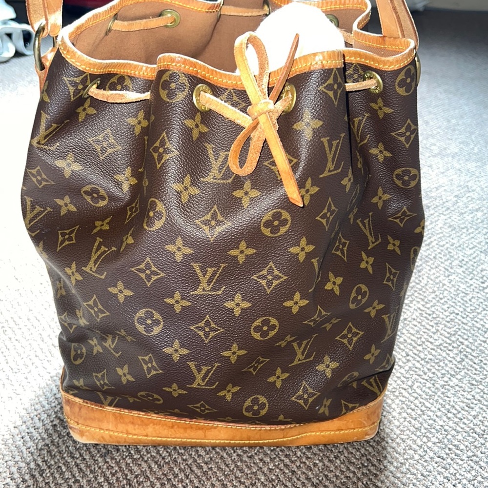 Large Louis Vuitton Noé Bag